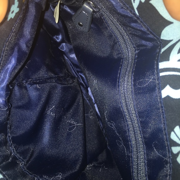 New Vera Bradley crossbody - Picture 5 of 6